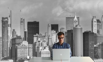 未来科技生活，一幅描绘未来世界的绘画作品