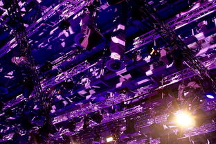 虚拟现实（VR）技术，跨领域应用的无限可能